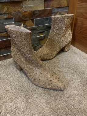 Blue betsey Johnson 7.5 Gold Rhinestone Ankle Boots with Pointed Toe